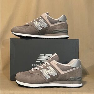 New Balance 574 Core Grey White Sneakers Mens 9 Classic Lifestyle shoes